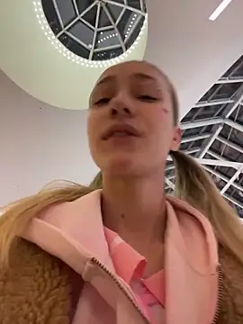 Lia__Love live sex cam