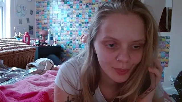 CherrysGotCakes's cam snapshot