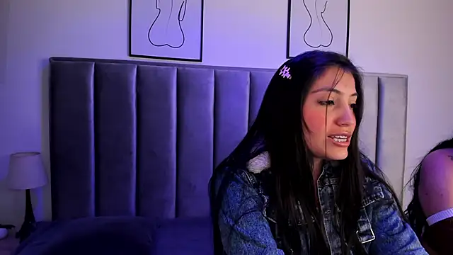 Kyla_Left live sex cam