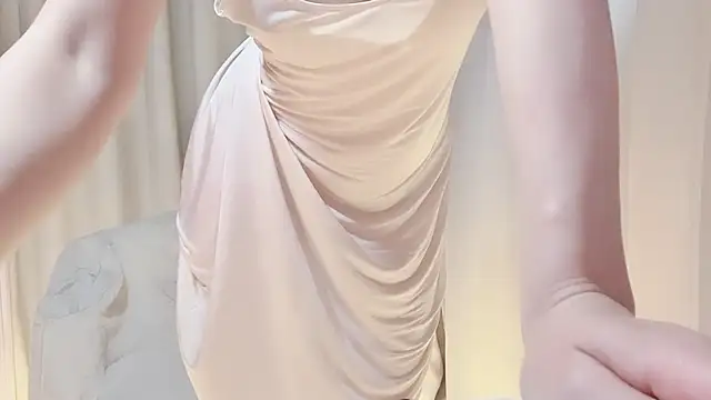 QueenZiii live sex cam