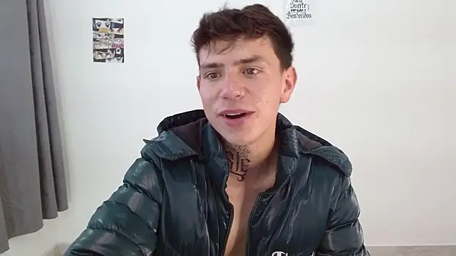 hot_teo_'s cam snapshot