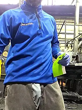 Justahungdad live sex cam