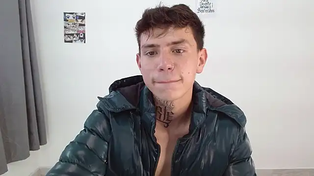 hot_teo_'s cam snapshot