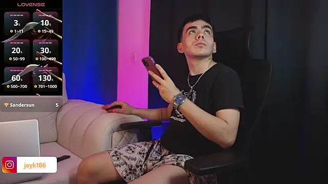 Jey_keler1's cam snapshot