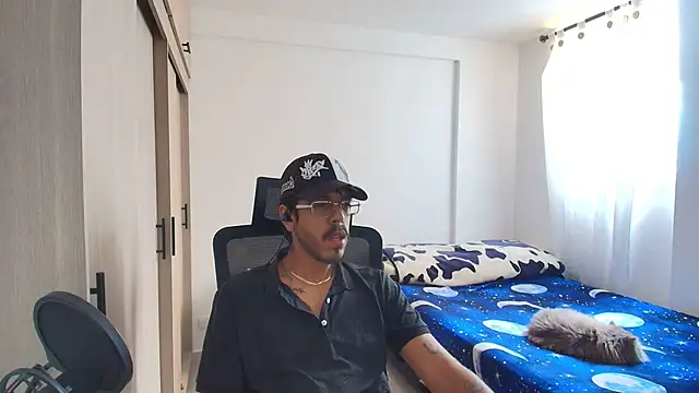 naitt_'s cam snapshot