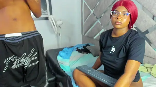 EvaxEmma live sex cam