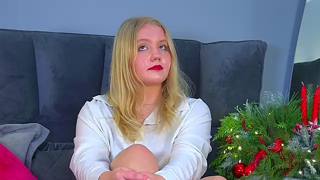 EmilyEvanse's cam snapshot