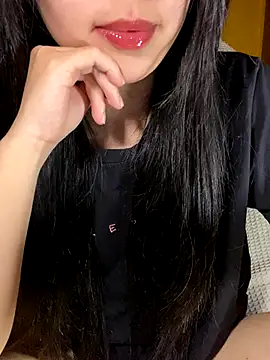 Uyennii02's cam snapshot