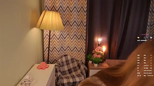 CruzMensch's cam snapshot