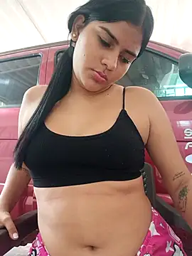 virgin_cunt's cam snapshot