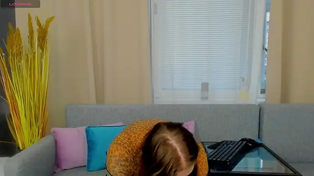 NovaRossy's cam snapshot