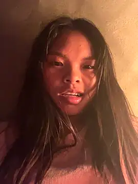 hello-cute's cam snapshot