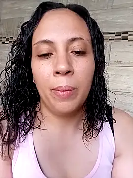 sexymaxine15's cam snapshot