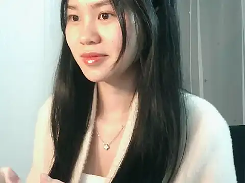 Nunaa18's cam snapshot