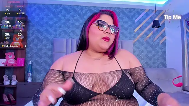 AlyzzandreRouge's cam snapshot