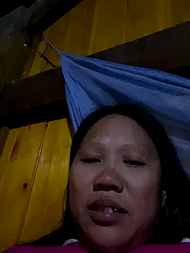 LeoPet2x's cam snapshot