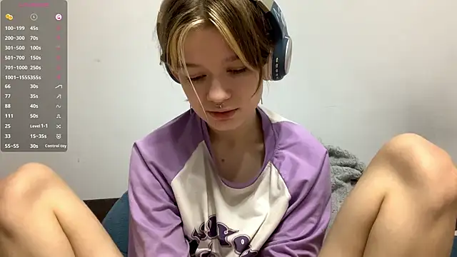 LorRebak live sex cam