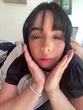 _Angeline's cam snapshot