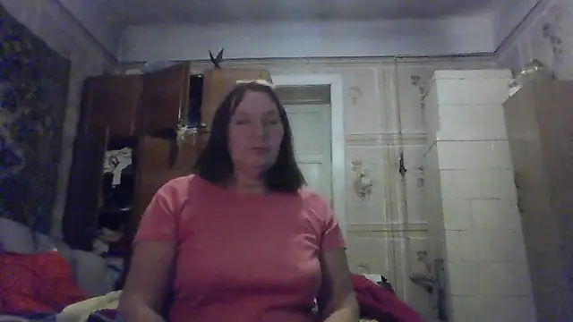 AnnaLive570's cam snapshot