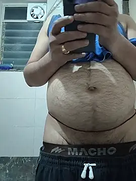 Gigolopune202 live sex cam