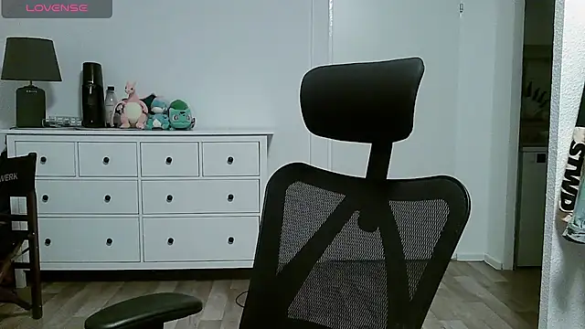 __Leyla__'s cam snapshot