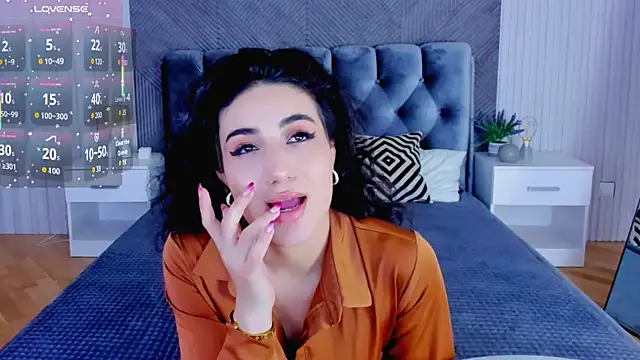 Maya_Rogerss live sex cam