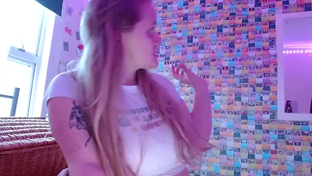 CherrysGotCakes's cam snapshot