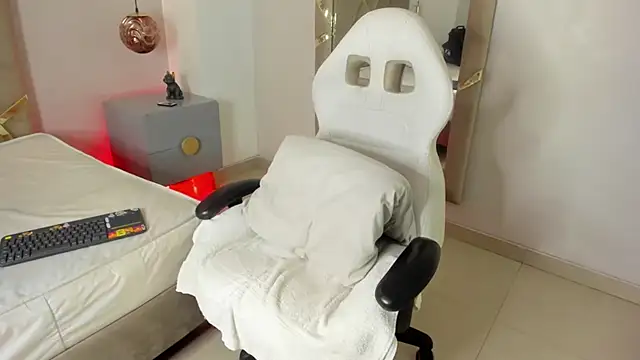 Lucii_fer_ live sex cam