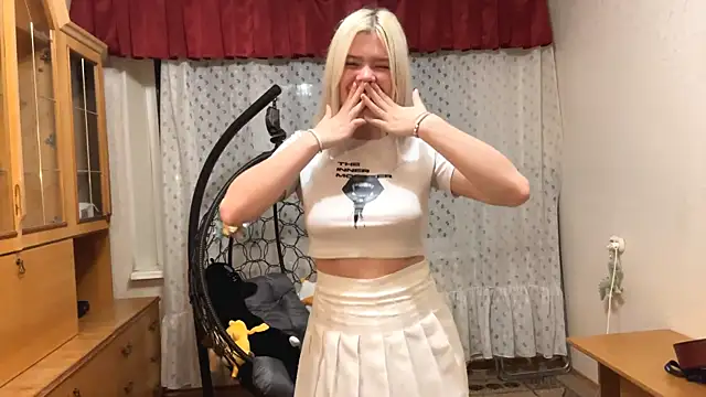 LouannHamad's cam snapshot