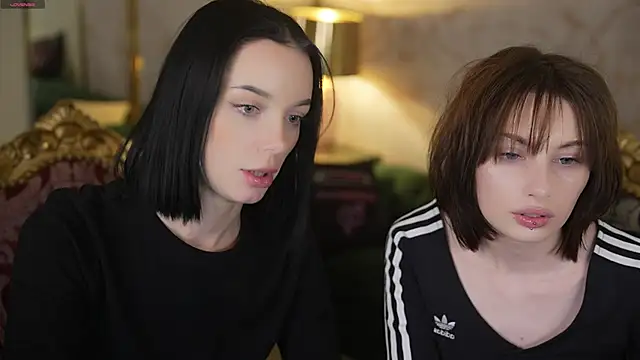 Rita_Moon054's cam snapshot