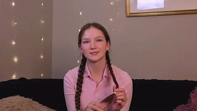 MelvinaEbner's cam snapshot