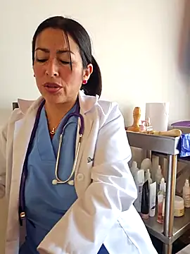 JustSamantha_'s cam snapshot