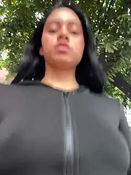 Miia_moonn's cam snapshot