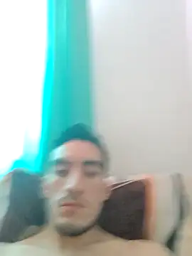 TommyMomentum's cam snapshot