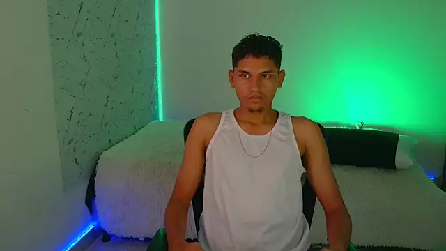 the_crackopry's cam snapshot