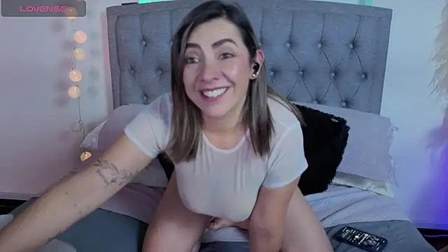 Isabella_lt's cam snapshot