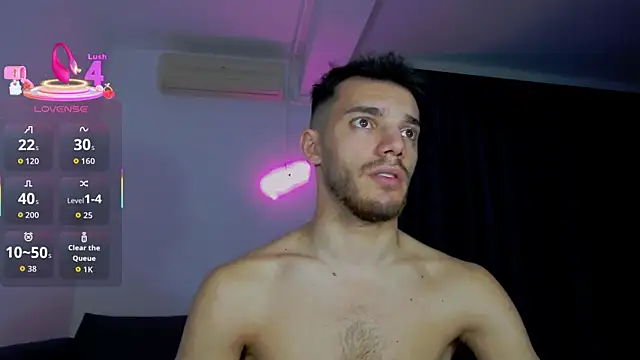 DominicValente's cam snapshot