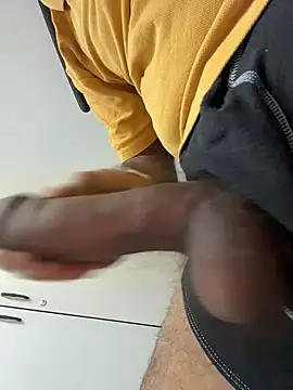 monstercock1110's cam snapshot