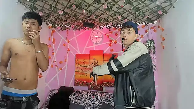 Fresahot2005's cam snapshot