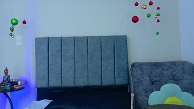 GabrielaMK live sex cam