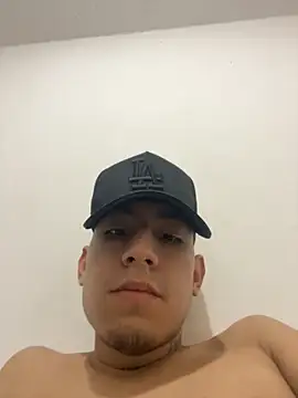 cristyan_arias live sex cam