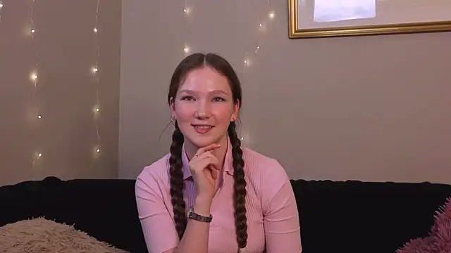 MelvinaEbner live sex cam