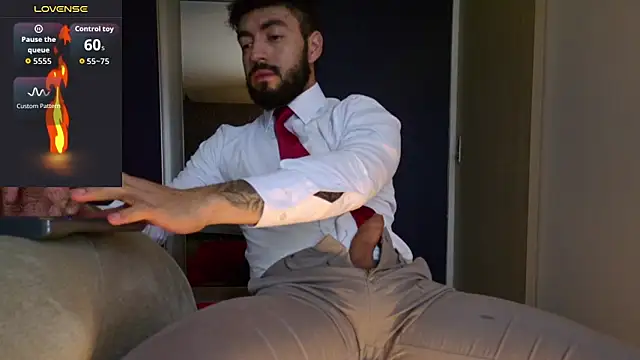 MarkWalker__'s cam snapshot