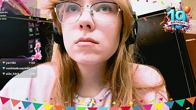 LouettaTornese live sex cam