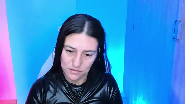 Saskyaa live sex cam