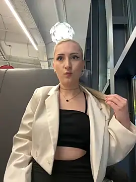 SenyaVibes's cam snapshot