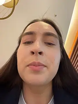 Holly_Play live sex cam