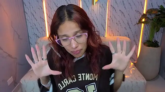 Saphire_Tx's cam snapshot