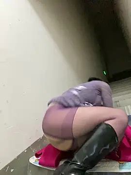 sunny-520 live sex cam