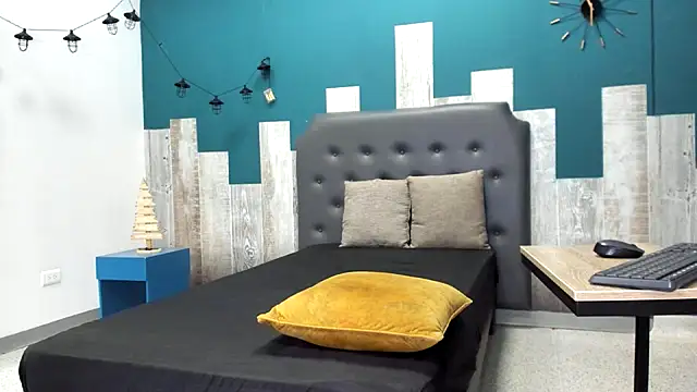 brian_tattoo's cam snapshot